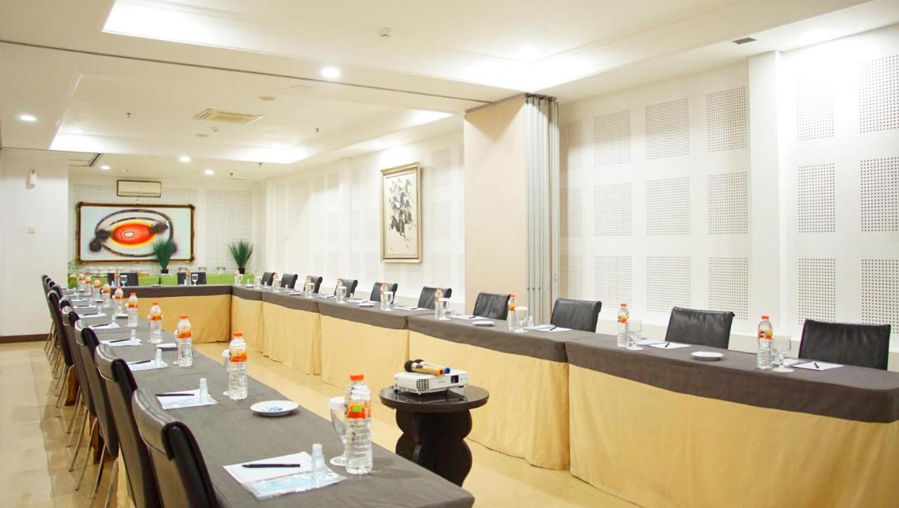 Gp Mega Kuningan Jakarta Kültér fotó